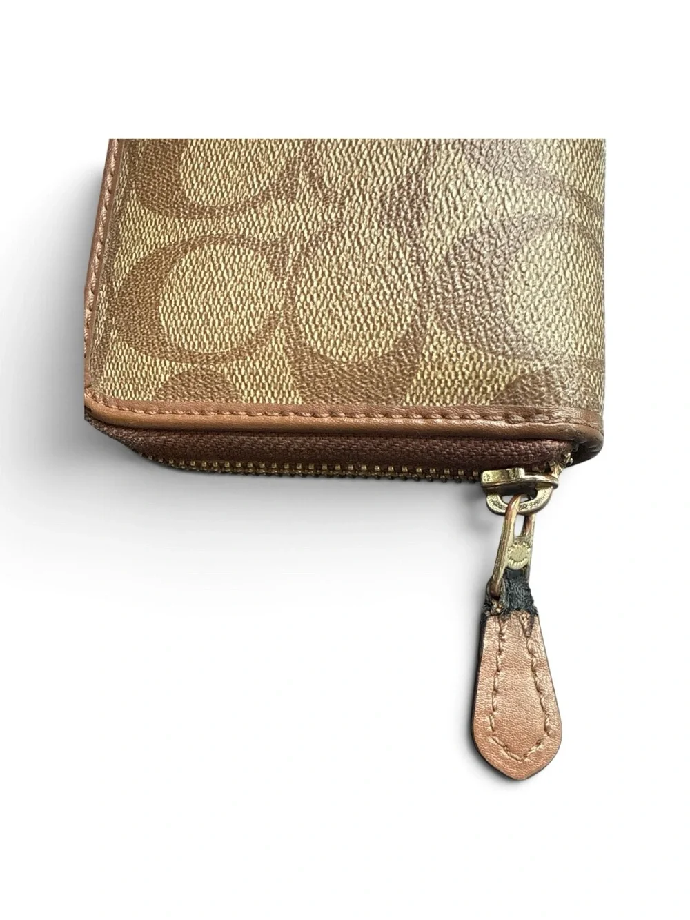 Coach Beige/Brown Signature Zip Around Wallet